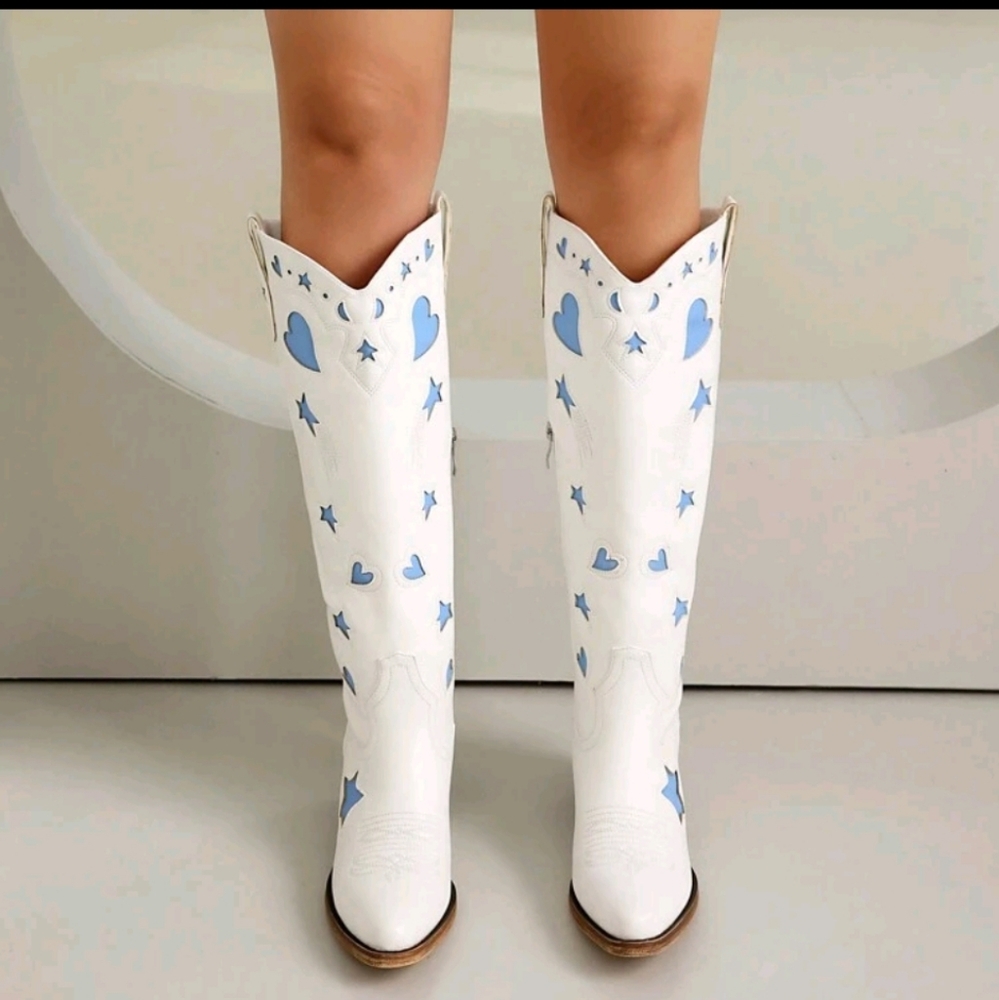 NEW KNEE-HI COWBOY BOOTS W/CLASSIC EMBROIDERED STARS MOON HEART LO-HEEL - Picture 3 of 6